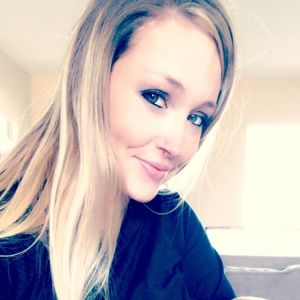 Meet your Posher, Kim